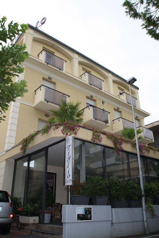 Hotel Tiglio Rimini Exterior foto