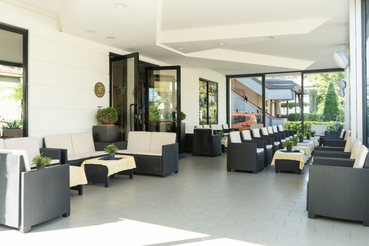 Hotel Tiglio Rimini Exterior foto